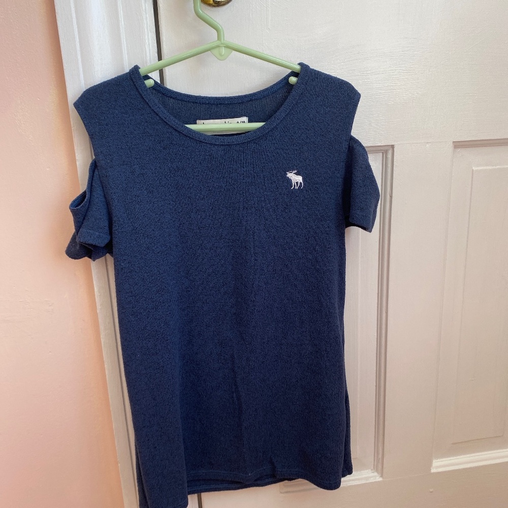 navy blue Abercrombie Kids top